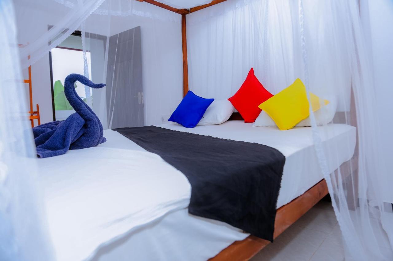 Sajana Ocean Hill Bed and Breakfast Mirissa Buitenkant foto